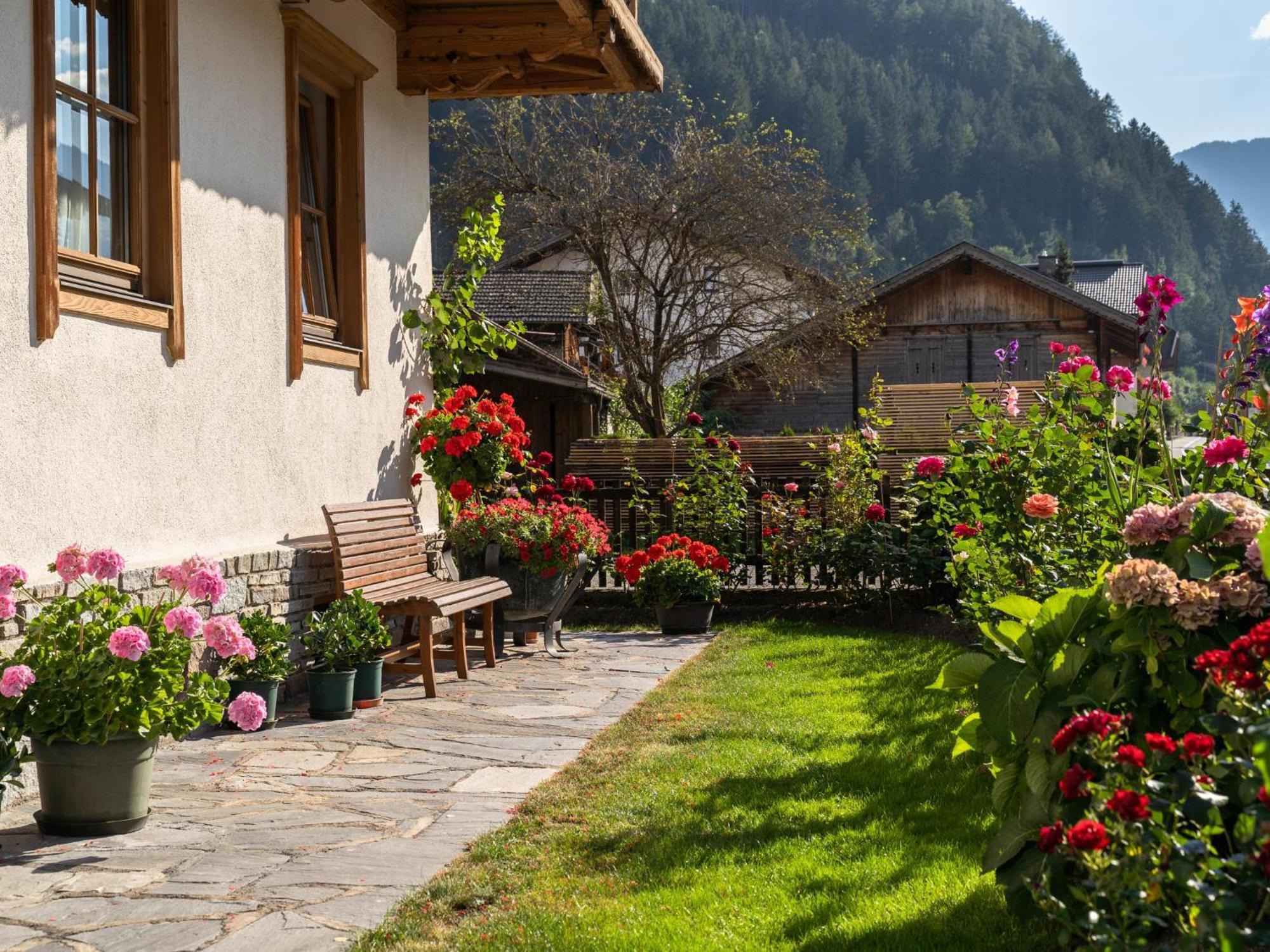 Апартаменты Haus Stock Цель-ам-Циллер Экстерьер фото